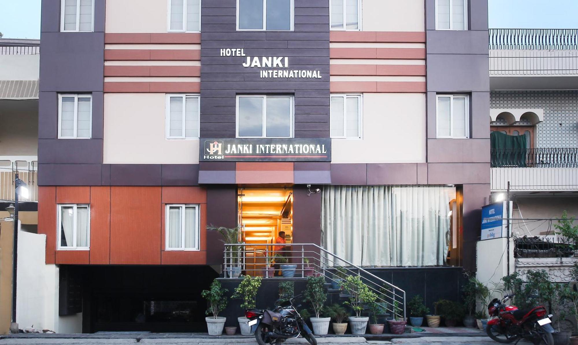 Hotel Janki International Sigra 2 Km From Kashi Vishwanath Temple Varanasi Eksteriør bilde